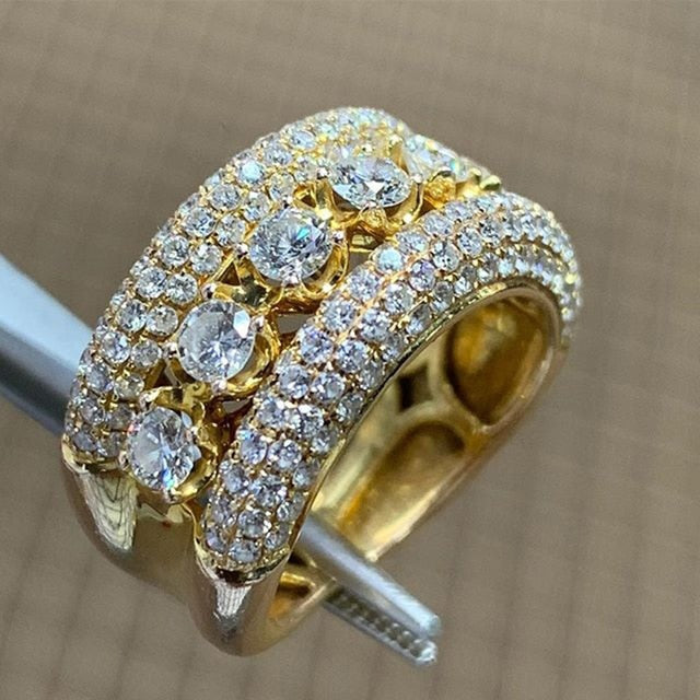 Luxury Ring